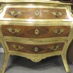 569 3074 CHEST OF DRAWERS